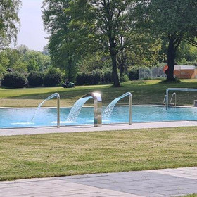 Bild 2 von Wellenfreibad Südfeldmark Partnergalerie