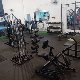 Imagem 3 da galeria do parceiro Black School