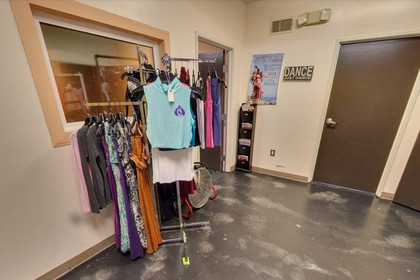 Image 6 from L.A. Bellydance Academy partner gallery