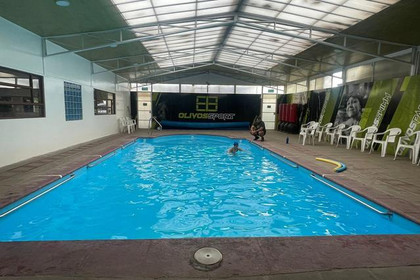 Imagen 5 de la galería del partner Olivos Sport Piscina