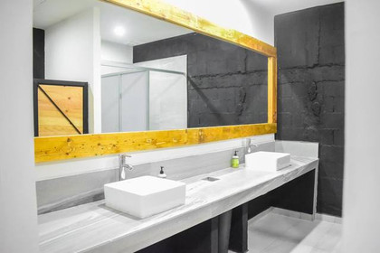 Imagen 6 de la galería del partner Golden Box