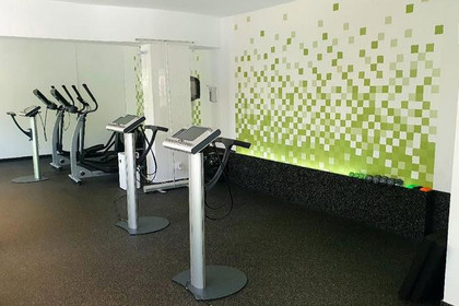 Bild 1 von fitbox Krefeld Stadtgarten Partnergalerie