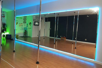Imagem 2 da galeria do parceiro EXIT Pole Studio