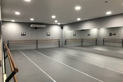 Imagem 1 da galeria do parceiro Pariz Arte em Dança