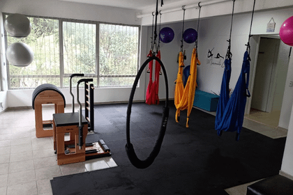 Imagem 4 da galeria do parceiro Studio Ticiane Chicalhoni Pilates e fisioterapia