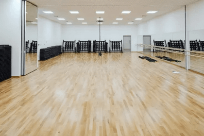 Image 3 from Lee Valley Ice Centre partner gallery