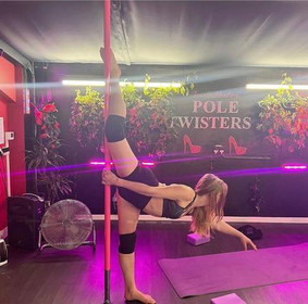 Image 4 from Pole Twisters partner gallery