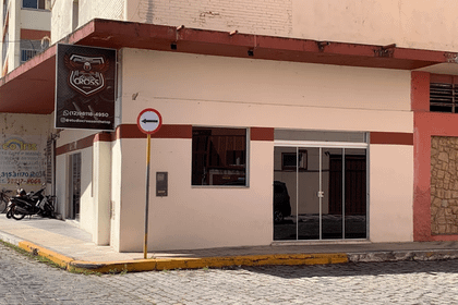 Imagem 2 da galeria do parceiro Studio Cross on the top