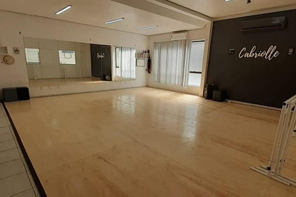 Imagem 1 da galeria do parceiro Cabriolle Studio de Dança