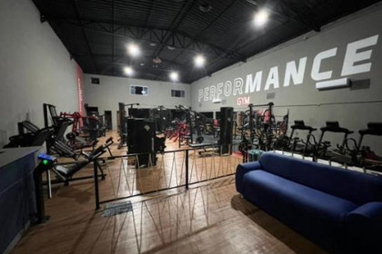 Imagem 3 da galeria do parceiro Academia Perfomance Gym