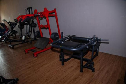Imagem 4 da galeria do parceiro Academia Perfomance Gym