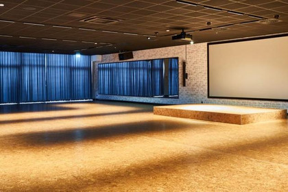Bild 3 von Gold's Gym Berlin Flagship Partnergalerie