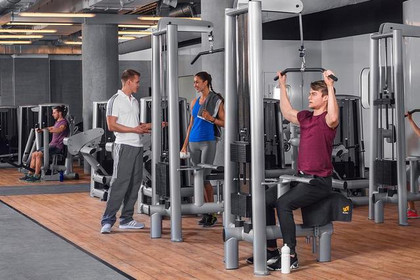 Bild 8 von McFit Frankfurt-Fechenheim Partnergalerie