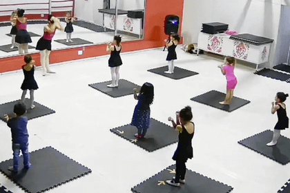 Imagem 2 da galeria do parceiro Escola de Dança Flutuar