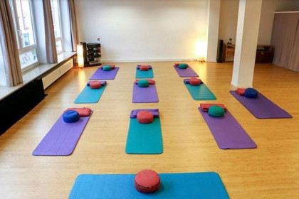 Bild 1 von VasudevaYou-Yoga Partnergalerie