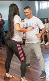 Imagem 2 da galeria do parceiro Dança de Salão - Professor Beto Silva