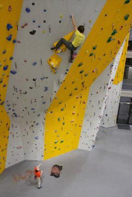 Bild 4 von UNTERWEGS - DAV Kletterzentrum Bremen Partnergalerie