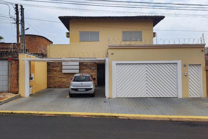 Imagem 2 da galeria do parceiro Clínica Fama