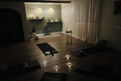 Image 3 from Myna Yoga partner gallery