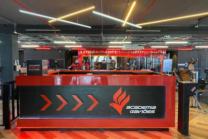 Imagem 6 da galeria do parceiro Academia Gaviões 24h - Joinville