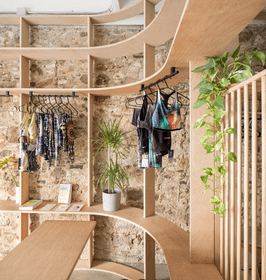 Imagen 6 de la galería del partner Grow Yoga Barcelona
