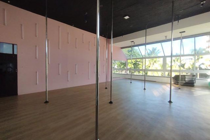 Imagem 1 da galeria do parceiro Flutuarte Estúdio de Pole Dance