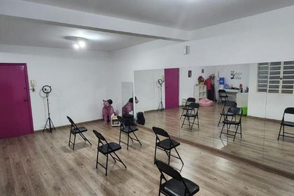 Imagem 3 da galeria do parceiro Studio Hera Danças