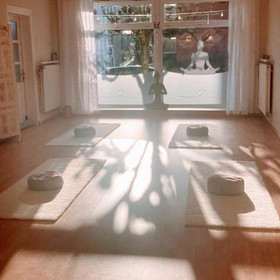 Bild 1 von Herzraum Yoga Partnergalerie