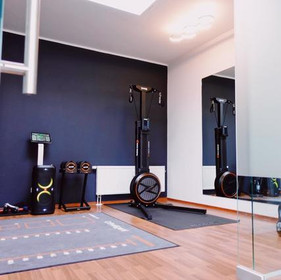 Bild 1 von EMS Studio Neumünster Partnergalerie