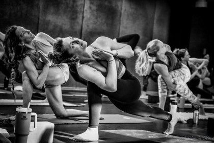 Image 3 from Y2 Yoga Kingsley partner gallery