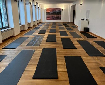 Bild 1 von yogafürdich - Berlin Mitte Partnergalerie