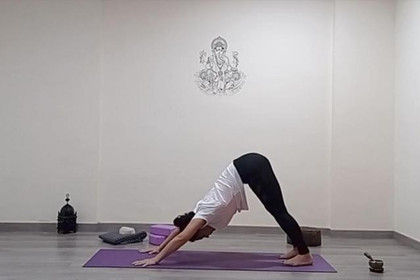 Imagen 4 de la galería del partner Cuídate Yoga - Sevilla