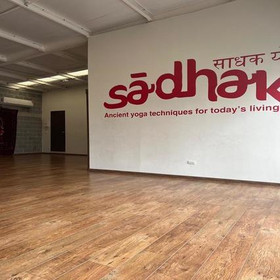 Imagen 3 de la galería del partner Sadhak Yoga Carretera Nacional