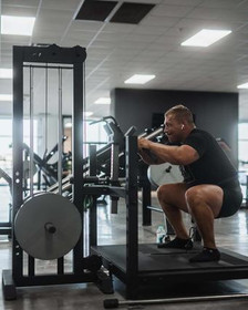 Image 5 from IRON Muscle & Fitness partner gallery