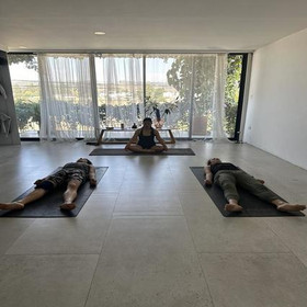 Imagen 3 de la galería del partner Pausa, Yoga de Método