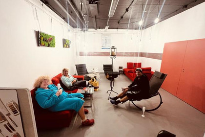 Bild 6 von Cryo iX GmbH Partnergalerie