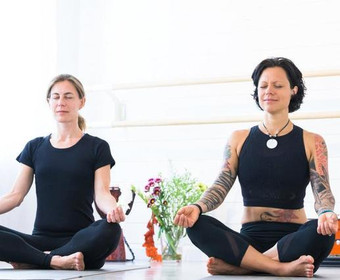 Bild 2 von Mindful Movements with Caro Partnergalerie