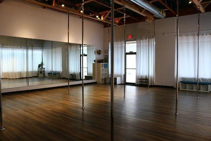 Image 2 from Bliss Pole partner gallery