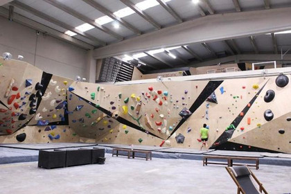Imagen 1 de la galería del partner Mugitu Rocodromo