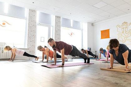 Bild 1 von sūrya yoga Partnergalerie