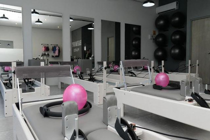 Imagen 1 de la galería del partner Harmony Pilates Reformer Cumbres