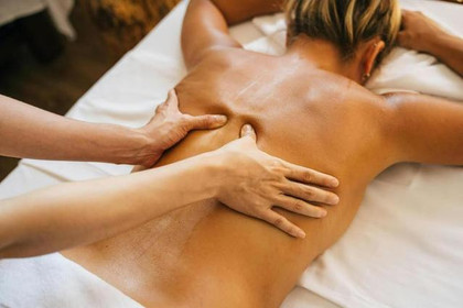 Imagen 1 de la galería del partner Julia López - Masaje & Osteopatía. C/ Hermosilla