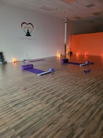 Image 3 from Love Yoga 333 partner gallery