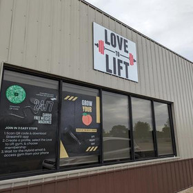 Image 3 from Love to Lift partner gallery