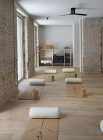 Imagen 4 de la galería del partner Oleka Yoga Studio