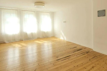 Bild 4 von Julia Crüsemann - Yoga & Heilpraxis Partnergalerie