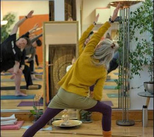 Bild 5 von Yogastudio YogaWege Katrin Müller & Rolf Partnergalerie
