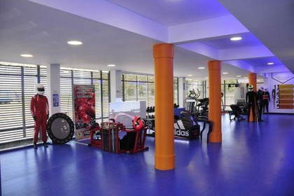 Imagen 1 de la galería del partner Ácumen Autódromo CABA