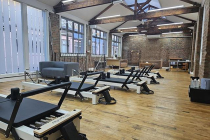 Image 4 from Flowing Body Pilates Finsbury Park partner gallery