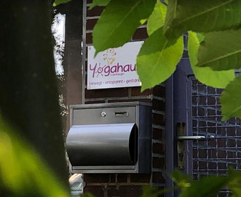 Bild 3 von Yogahaus Wettbergen Partnergalerie